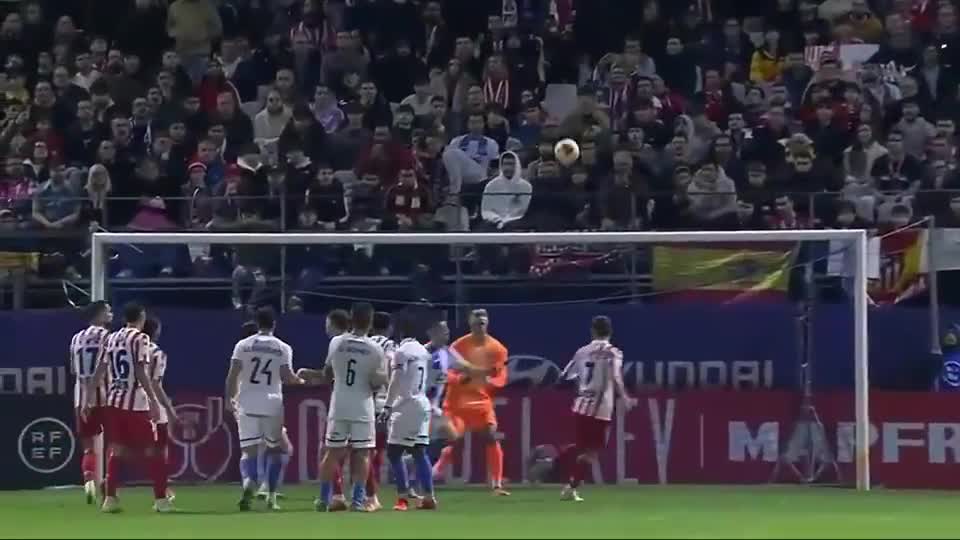 德瑞克·基特在 2011 年击出生涯第 3000 安，成为洋基队史首位达此成就的球员