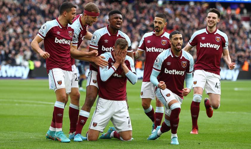 老玩家成大冤种！《暗黑4》Steam遭差评轰炸