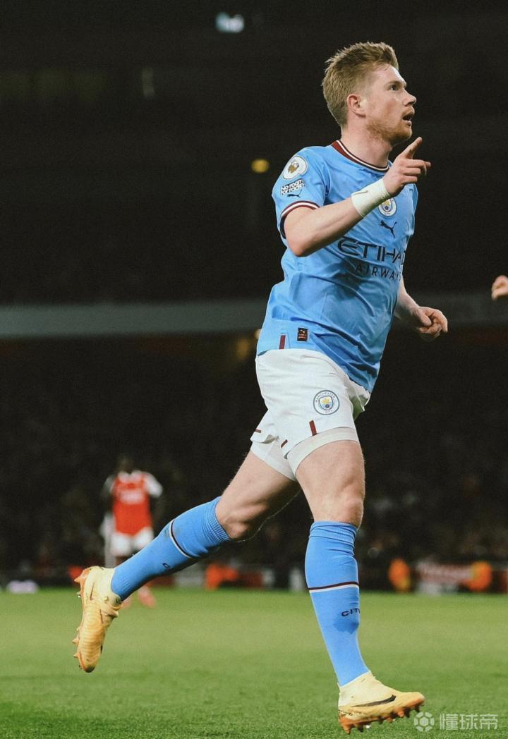 世界杯会只带一个中锋吗？图赫尔：有可能，但我不认为会发生